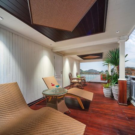 Signature Royal Halong Cruise Ha Long Exterior foto