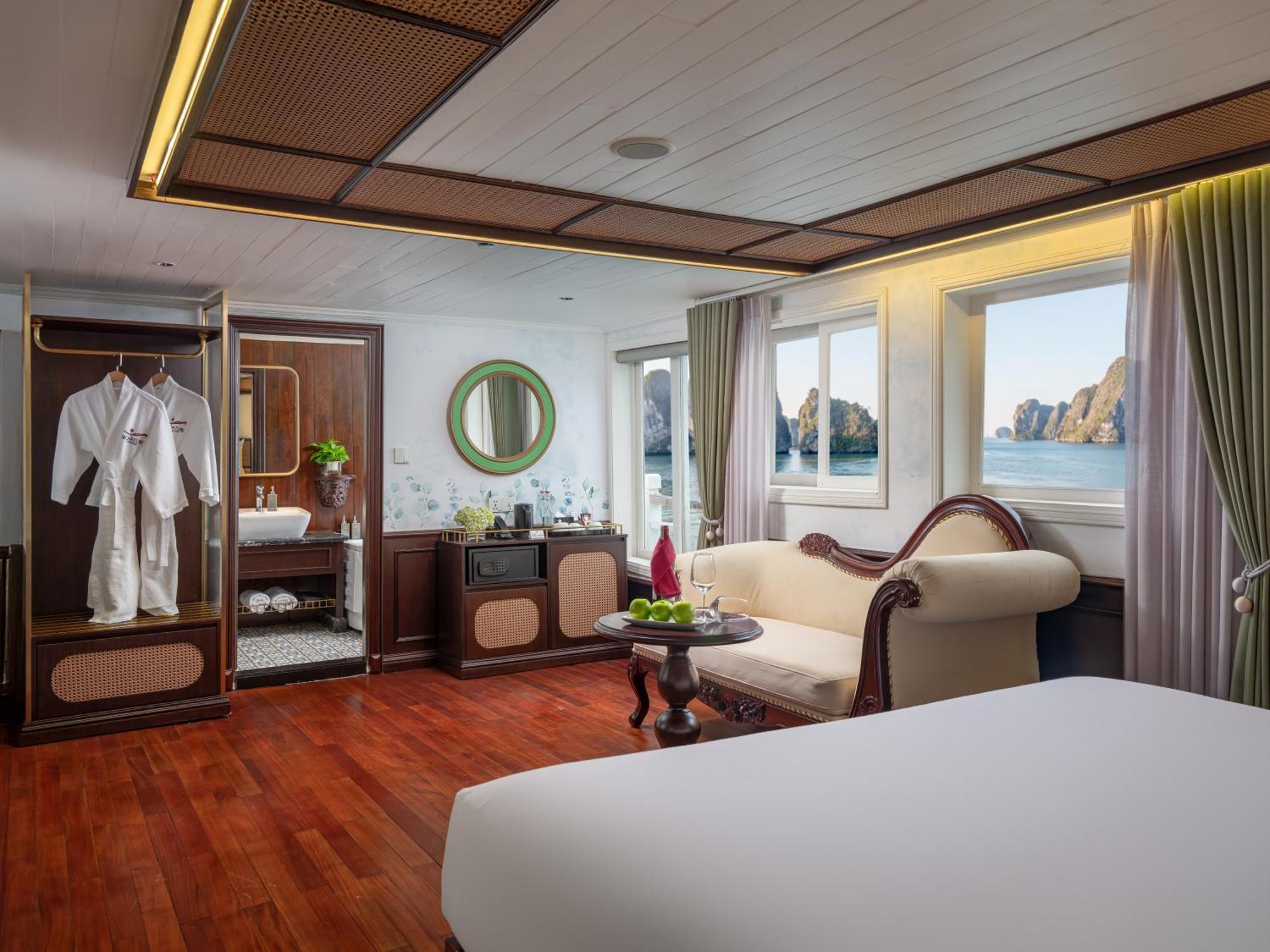 Signature Royal Halong Cruise Ha Long Exterior foto