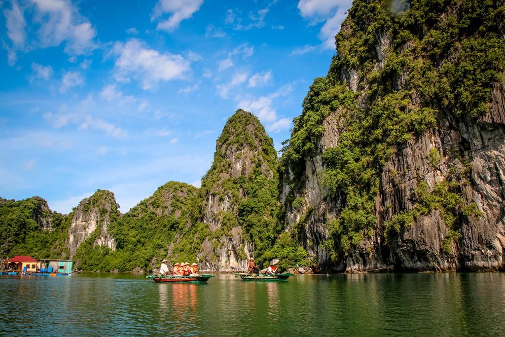 Signature Royal Halong Cruise Ha Long Exterior foto