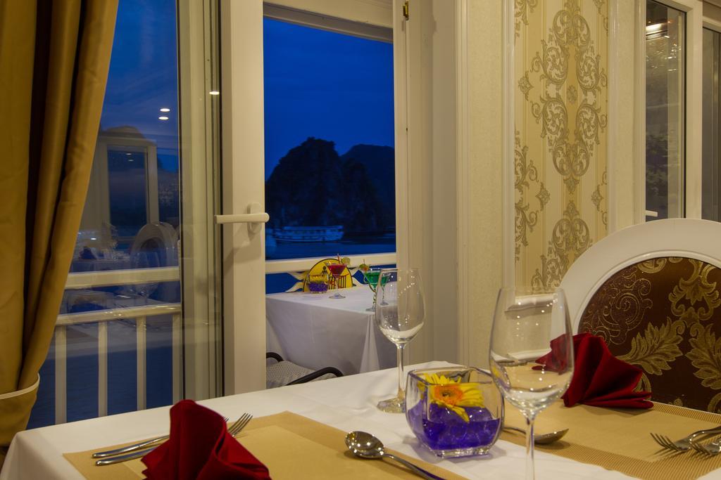 Signature Royal Halong Cruise Ha Long Exterior foto